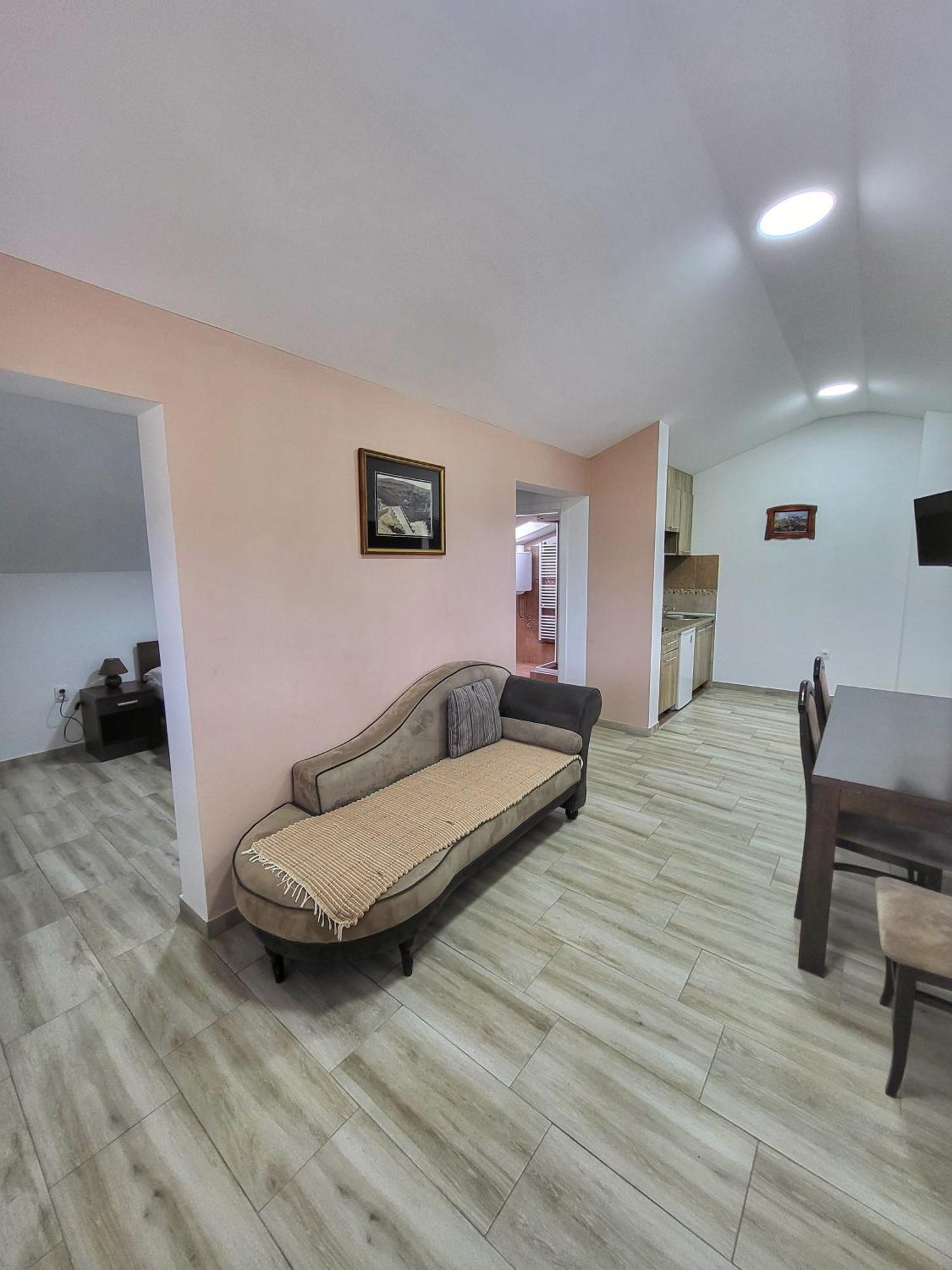 Apartmani Tarsko Jezero Zaovine Oda fotoğraf